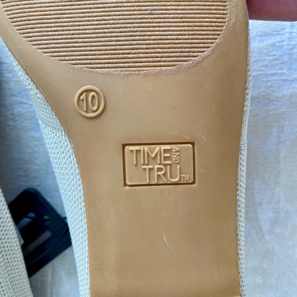 Time and Tru Knit Flats - Picture 6 of 12